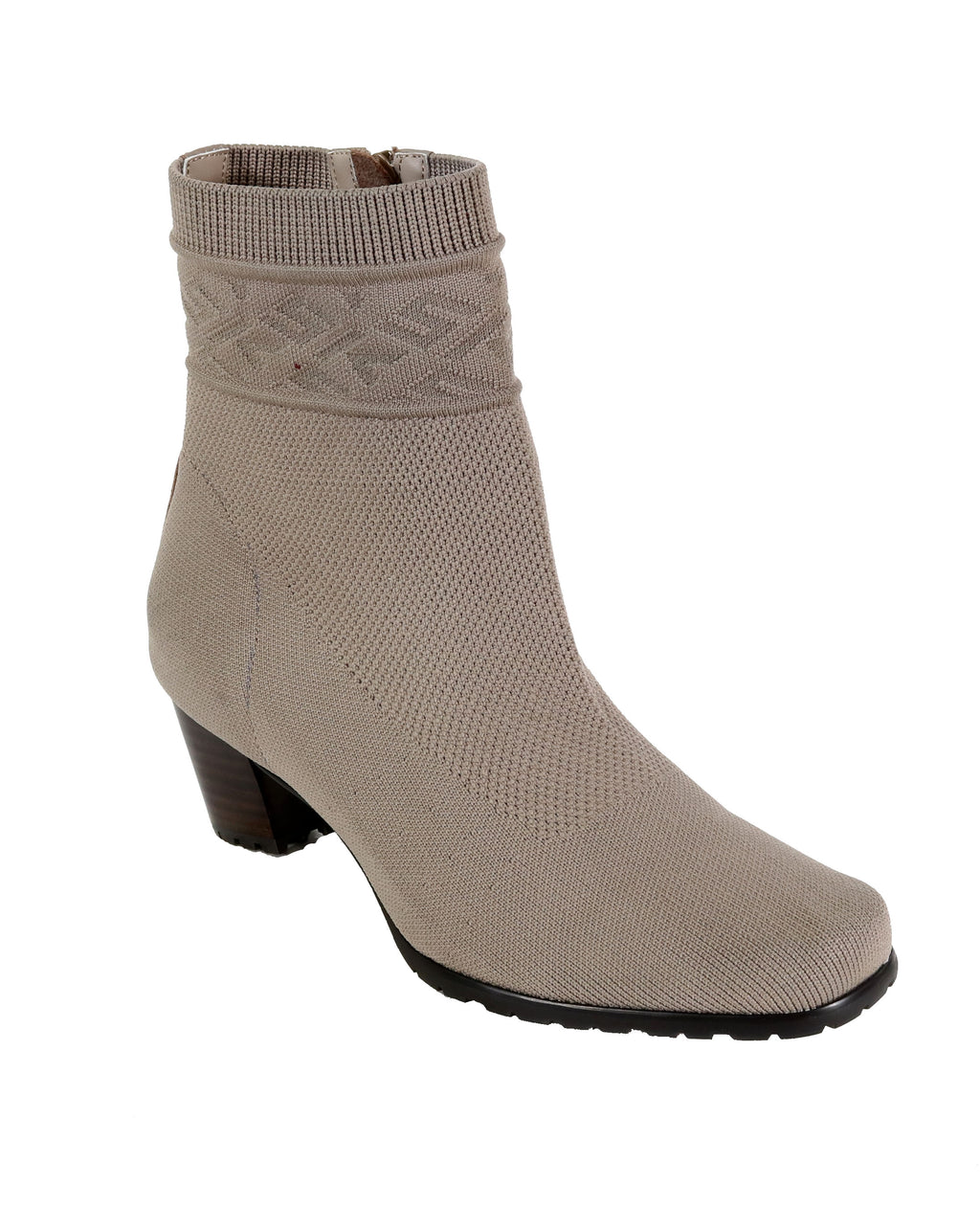 KALISTA-Taupe | David Tate