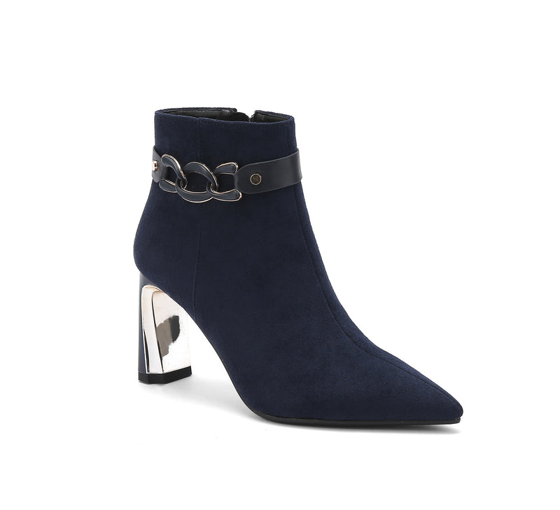 RUNWAY-Navy | Ninety Union