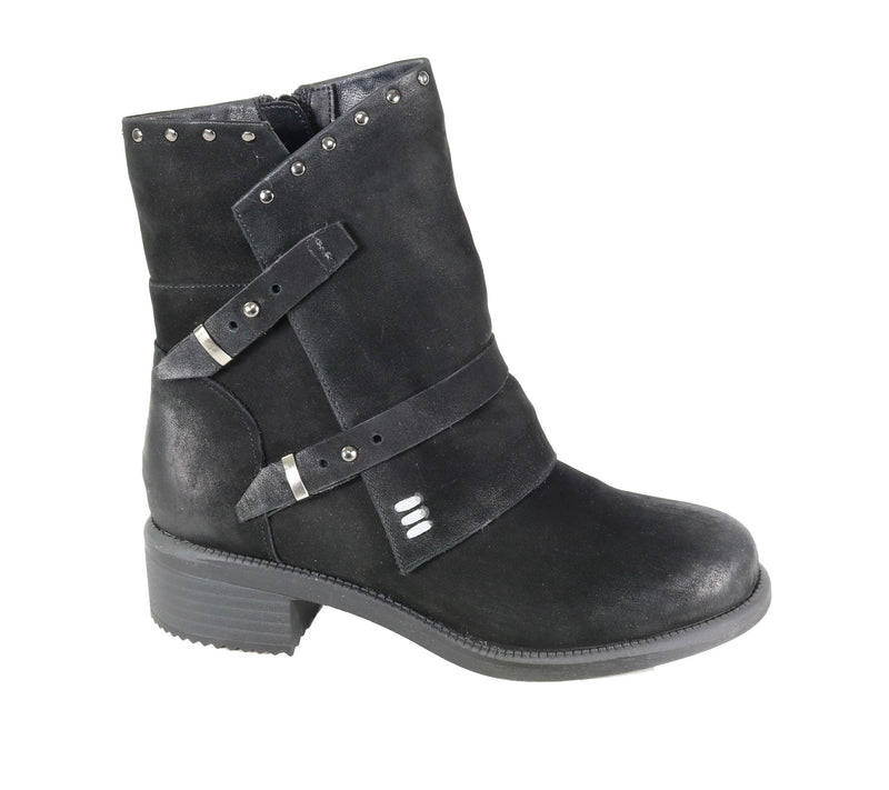 Spectacular-Black Nubuck | David Tate