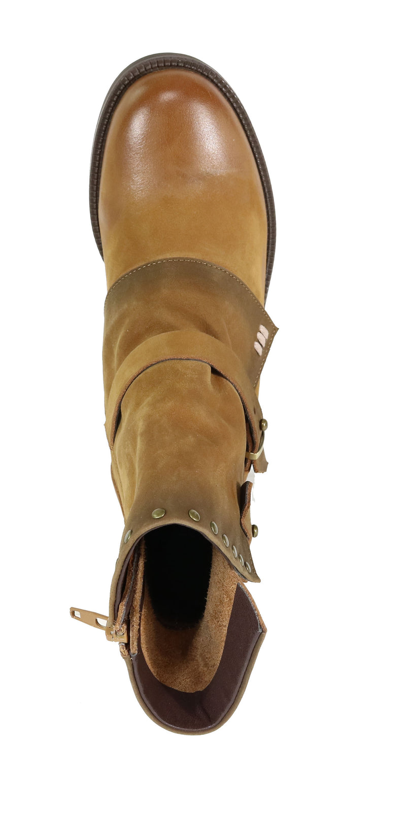 Spectacular-Saddle Nubuck | David Tate