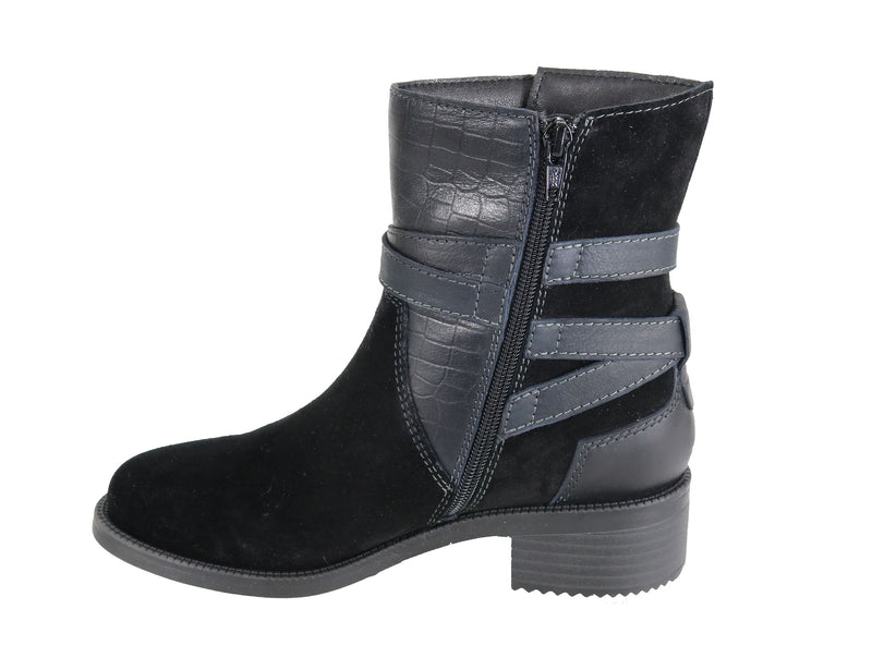 Storm-Black | David Tate