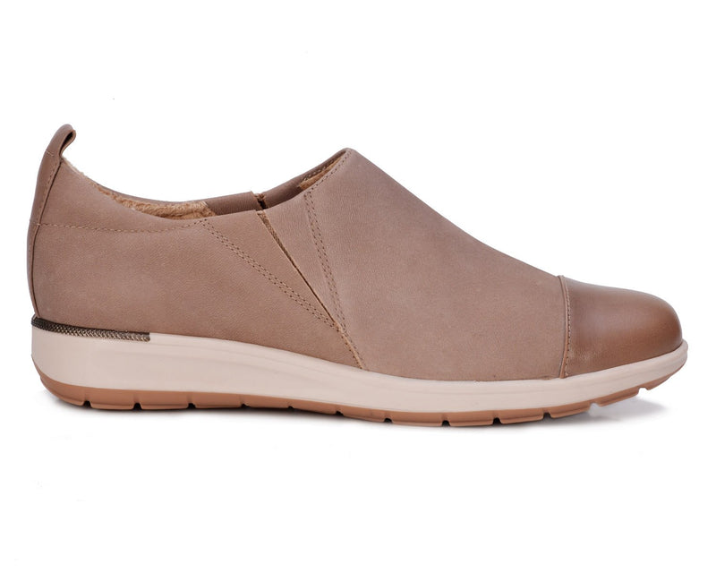 Ozzie-Sand Nubuck Leather | ROS HOMMERSON