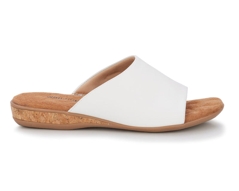 CAM | Ros Hommerson-White Leather