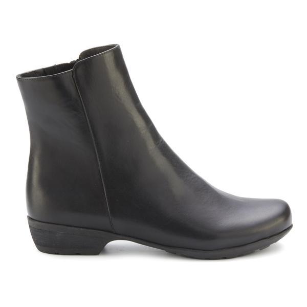 Walking Cradle Elsie Black Leather