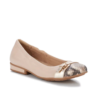 Trista Flat: Vanilla Leather/Gold Metallic Snake Print Leather I Walking Cradle