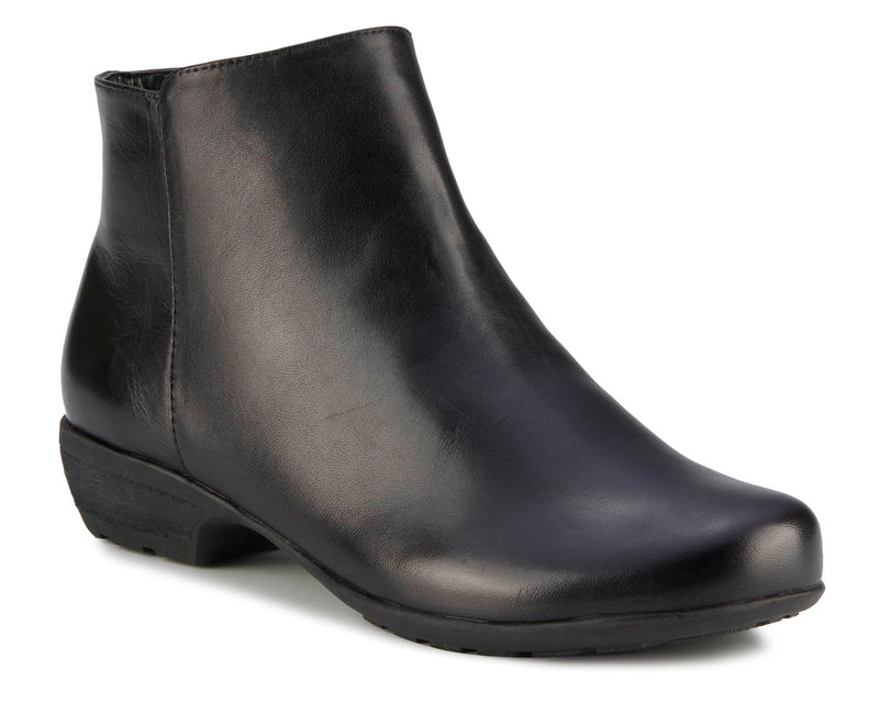 EZRA-Black Leather  | Ros Hommerson