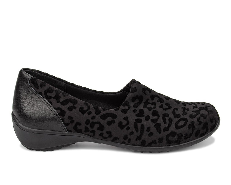 PRIM-Black Cheetah | Ros Hommersom