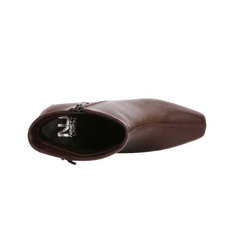 LYONA | Ninety Union