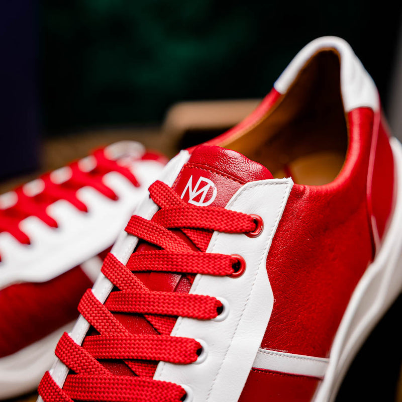 Lyon II Red / White