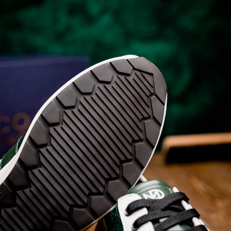 Lyon Green / White