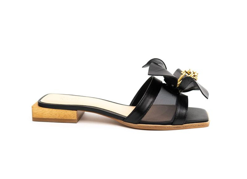 BLOSSOM | Ashley Kahen