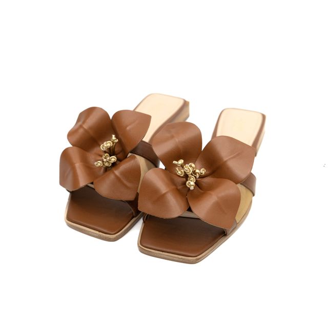 BLOSSOM | Ashley Kahen