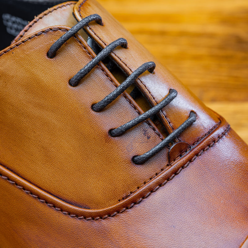 Calzoleria Toscana Cayenne Calf Cap Toe
